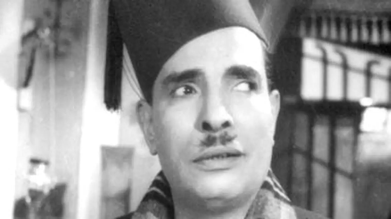 أسرار مجهولة.. محطات خفية في حياة الفنان عبد الفتاح القصري الفارهة